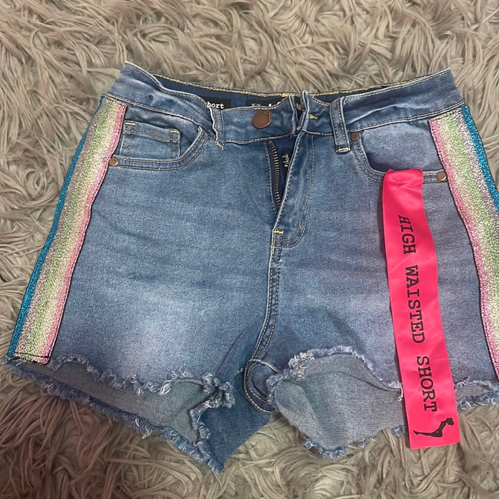 Sparkly fitted shorts